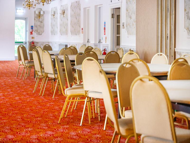 Tong Park Hotel - Genel