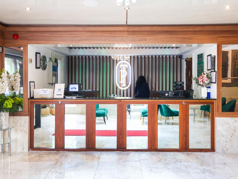 Tong Park Hotel - Genel