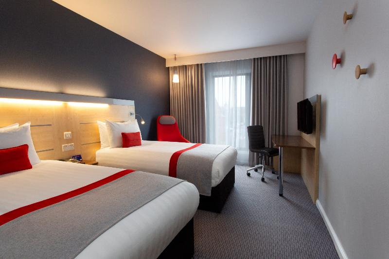 Holiday Inn Express Cheltenham Town Centre - Oda