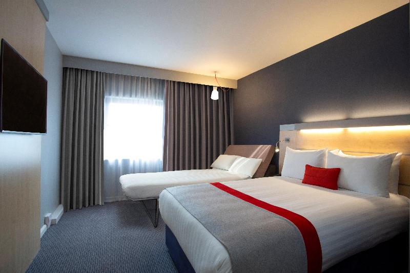Holiday Inn Express Cheltenham Town Centre - Oda
