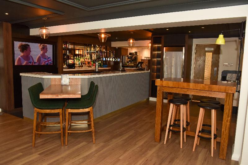 Holiday Inn A55 Chester West - Bar