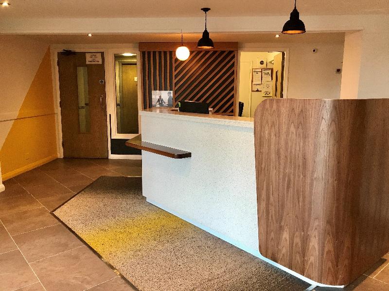 Holiday Inn A55 Chester West - Lobi