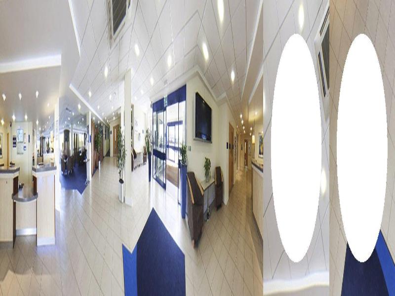 Holiday Inn Express Cardiff Airport - Lobi