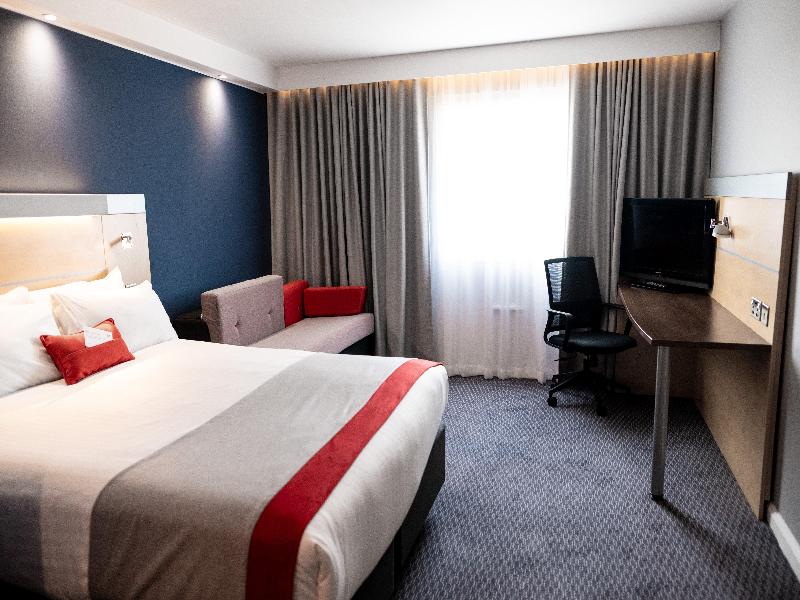 Holiday Inn Express Cardiff Airport - Oda