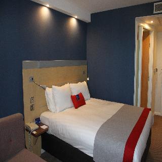 Holiday Inn Express Cardiff Airport fotoÄŸrafÄ±