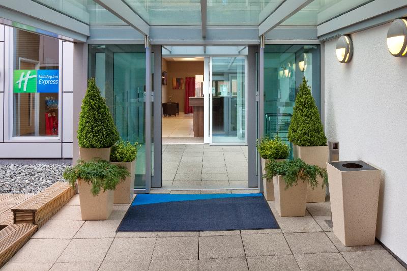 Holiday Inn Express Hull City Centre - Genel