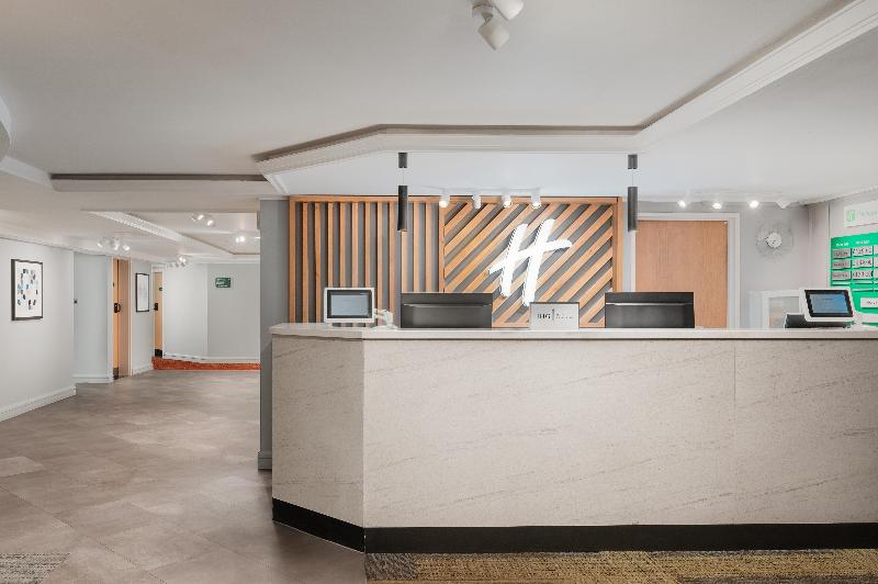 Holiday Inn Northampton - Lobi