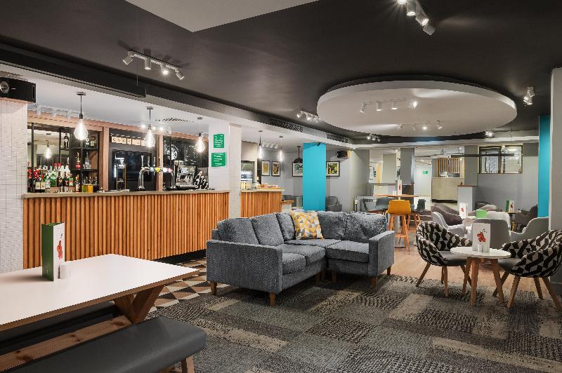 Holiday Inn Northampton - Genel