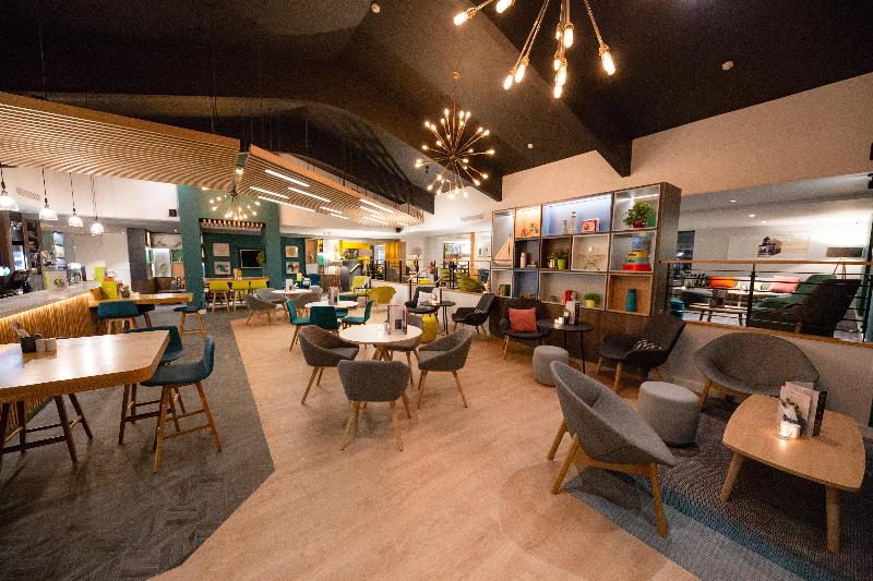 Holiday Inn Newport - Bar