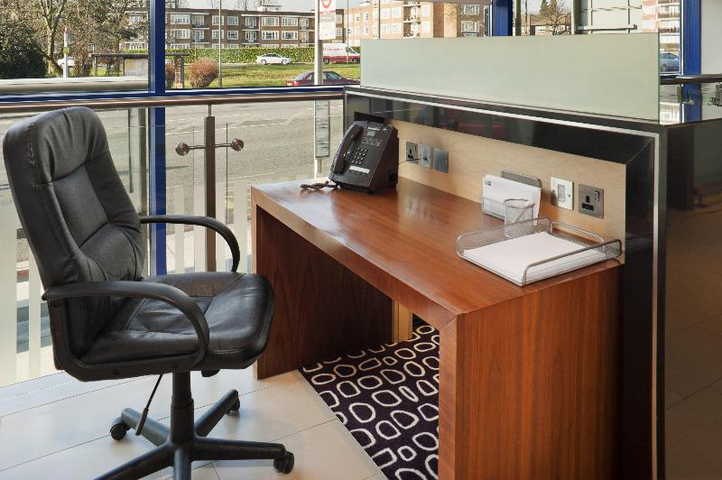 Holiday Inn Express London - Golders Green (A406) - Toplantı