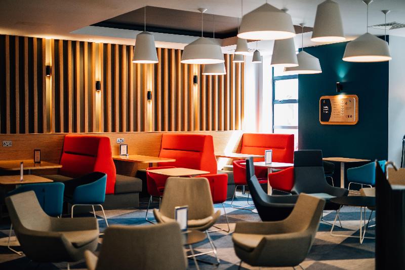 Holiday Inn Express Belfast City - Lobi