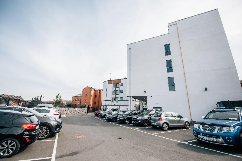 Holiday Inn Express Belfast City - Genel