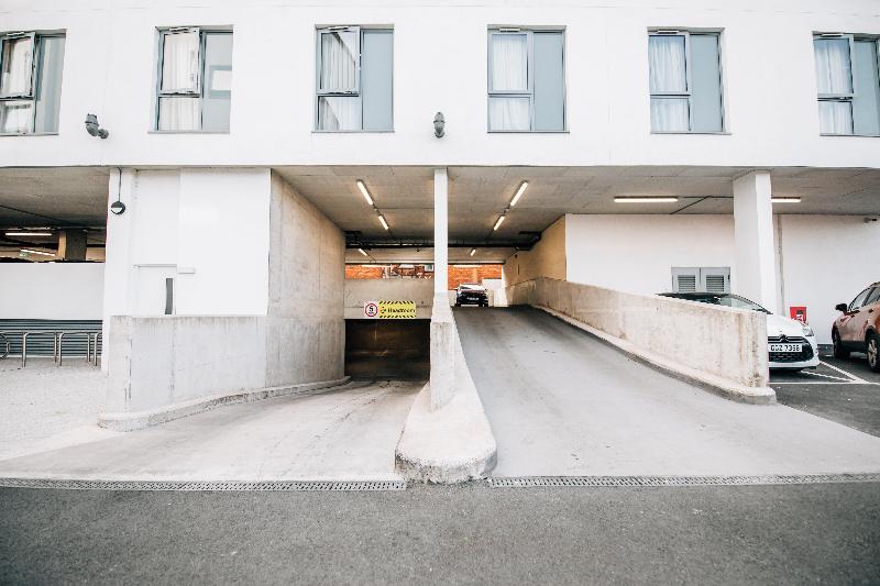 Holiday Inn Express Belfast City - Genel