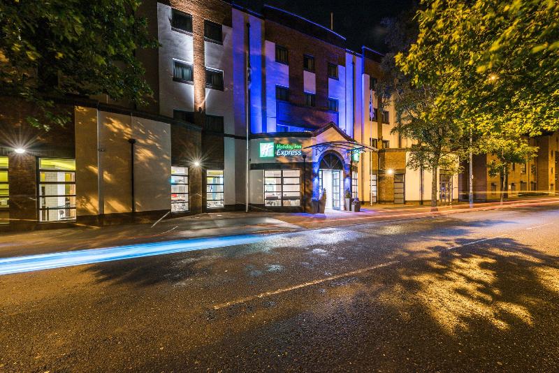 Holiday Inn Express Belfast City - Genel
