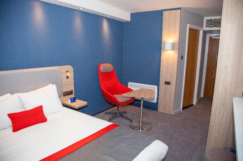 Holiday Inn Express Cardiff Bay - Oda