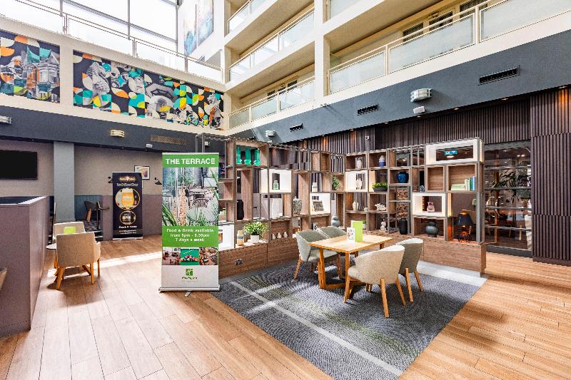 Holiday Inn Milton Keynes - Genel