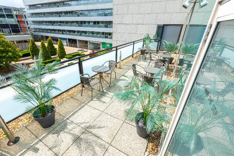Holiday Inn Milton Keynes - Genel