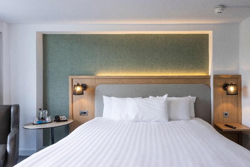 Holiday Inn Milton Keynes - Oda