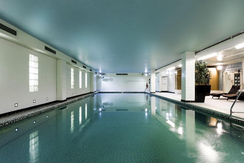 Holiday Inn Milton Keynes - Havuz