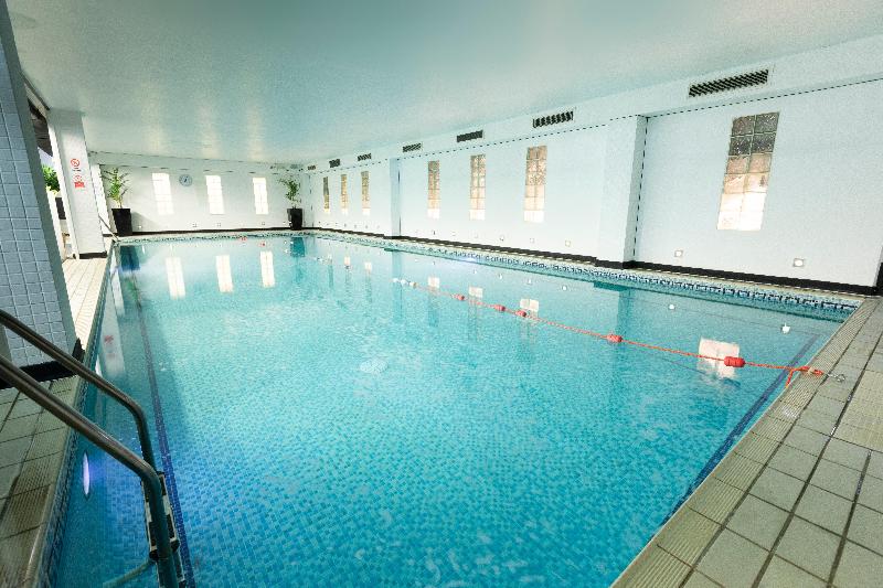 Holiday Inn Milton Keynes - Havuz
