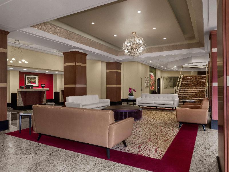 Doubletree Fort Lee George Washington Bridge - Lobi