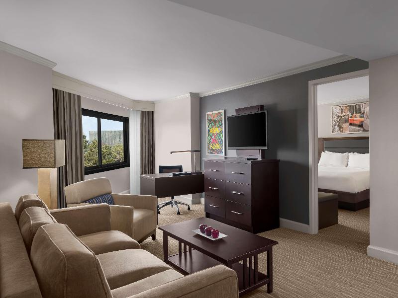 Doubletree Fort Lee George Washington Bridge - Oda