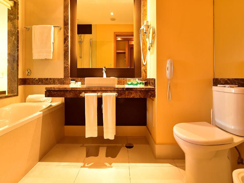 PESTANA PROMENADE PREMIUM OCEAN RESORT - Oda