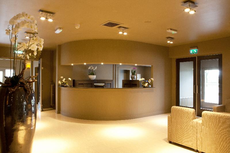 Fletcher Hotel Restaurant Het Witte Huis - Lobi