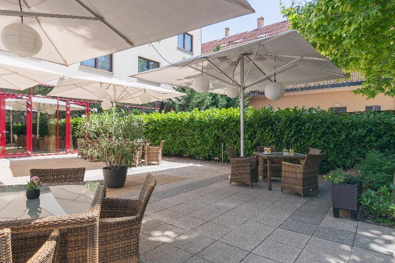 Hotel Lion's Garden - Teras