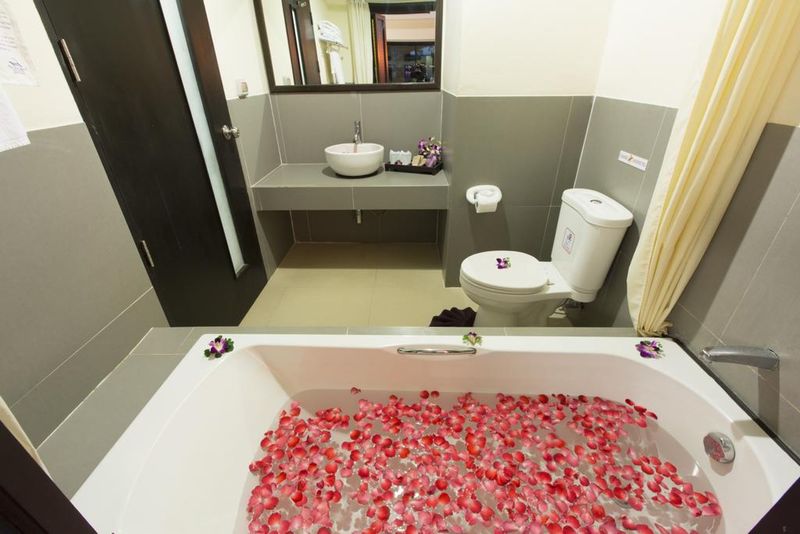 Phuvaree Resort Phuket - Oda