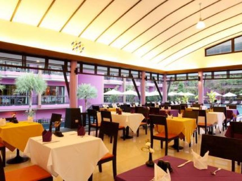 Phuvaree Resort Phuket - Restoran