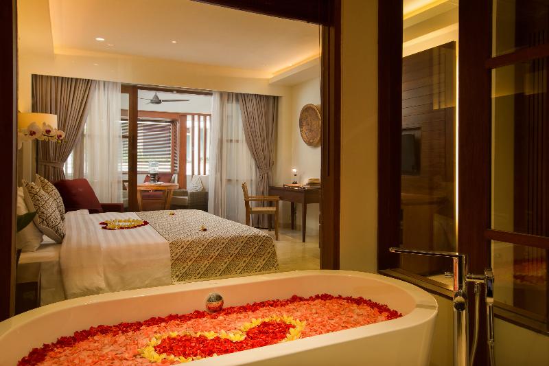 Ubud Village Hotel - Oda