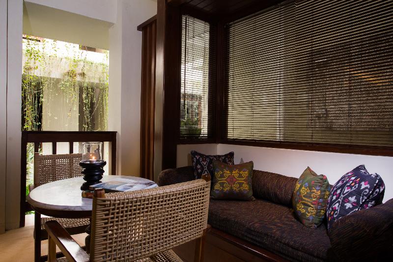Ubud Village Hotel - Oda