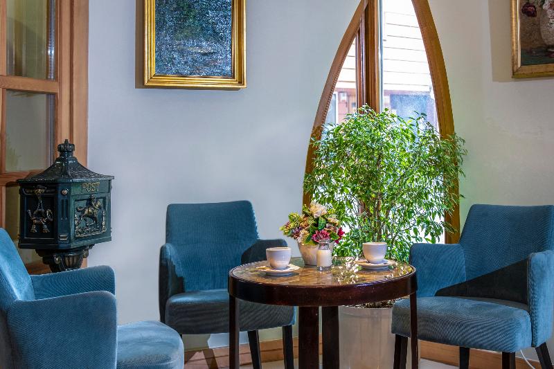 Corvin Hotel Budapest - Corvin wing - Lobi