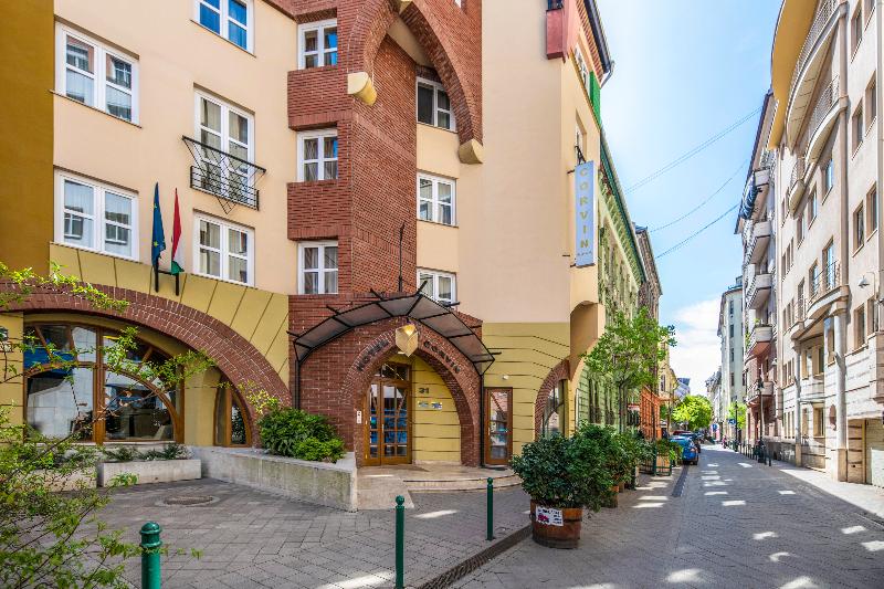 Corvin Hotel Budapest - Corvin wing - Genel