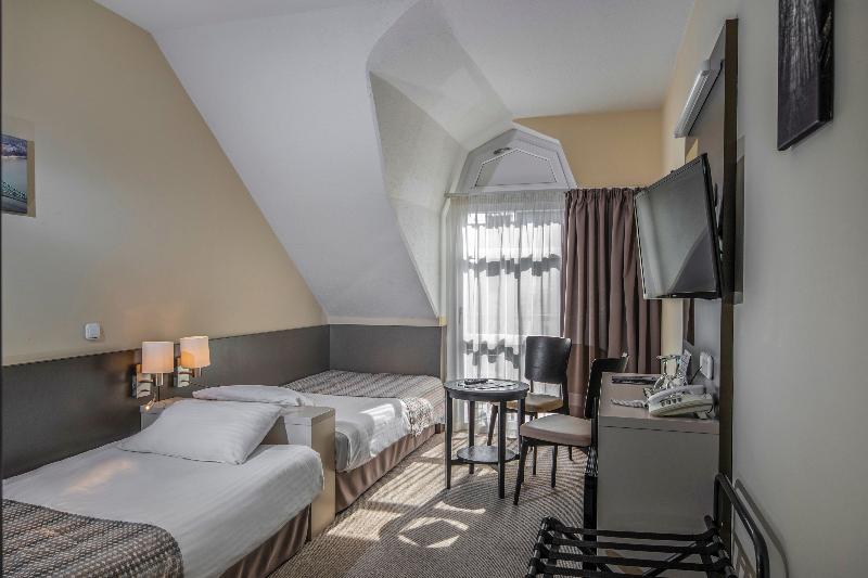 Corvin Hotel Budapest - Corvin wing - Oda
