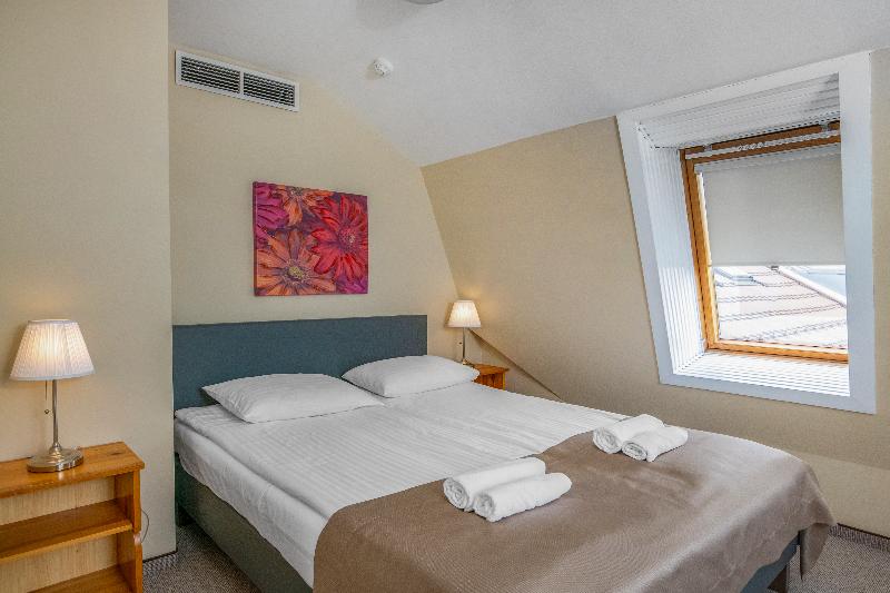 Corvin Hotel Budapest - Corvin wing - Oda