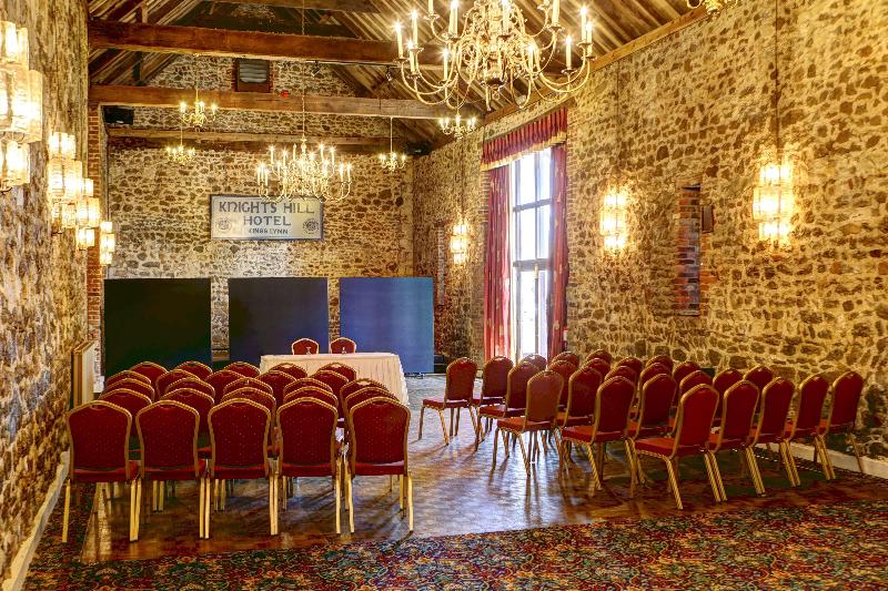 Kings Lynn Knights Hill Hotel & Spa BW Signature - Toplantı