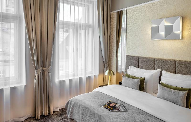 Hotel Maestro - Oda