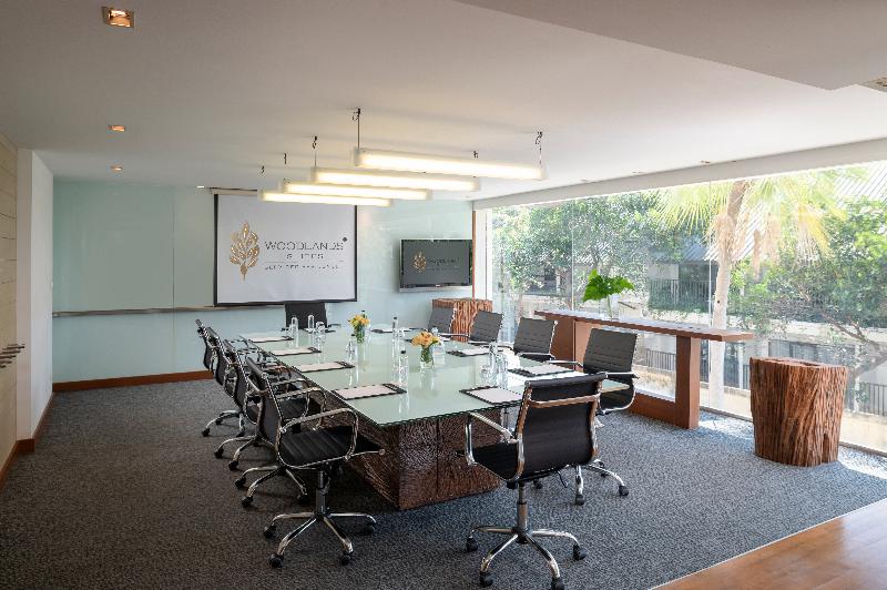 Woodlands Suites Serviced Residences - Toplantı