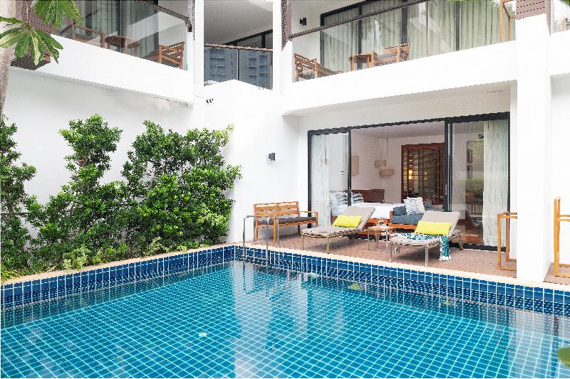 Woodlands Suites Serviced Residences - Havuz