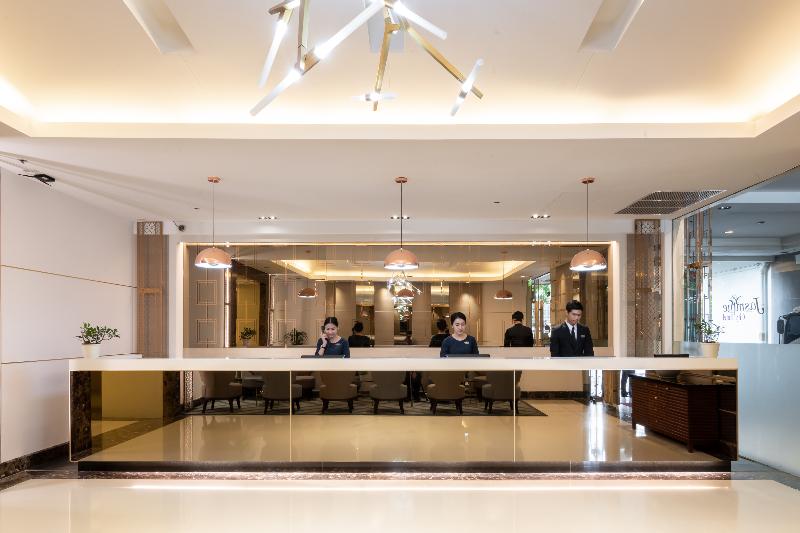 Jasmine City Hotel - Lobi