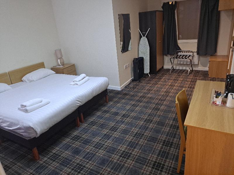Britannia Edinburgh - Oda