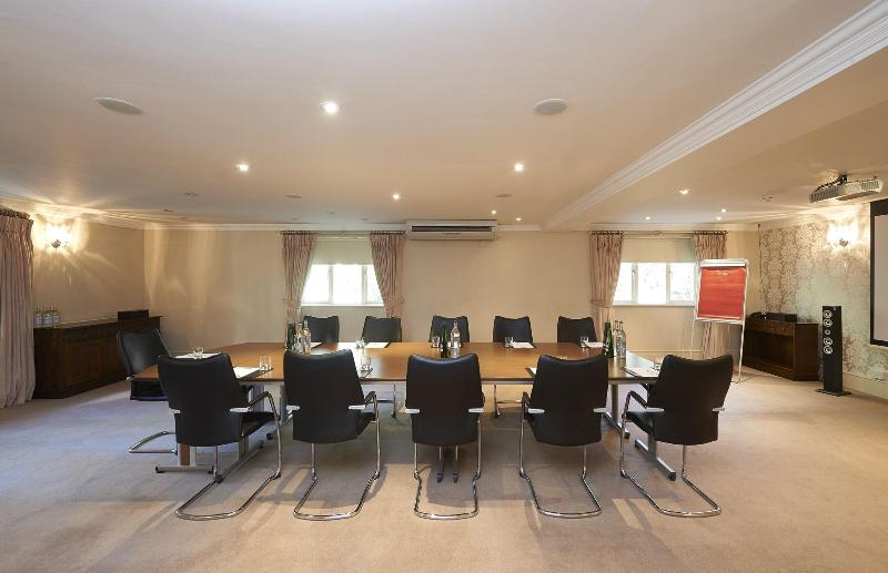 The Manor Elstree - Toplantı