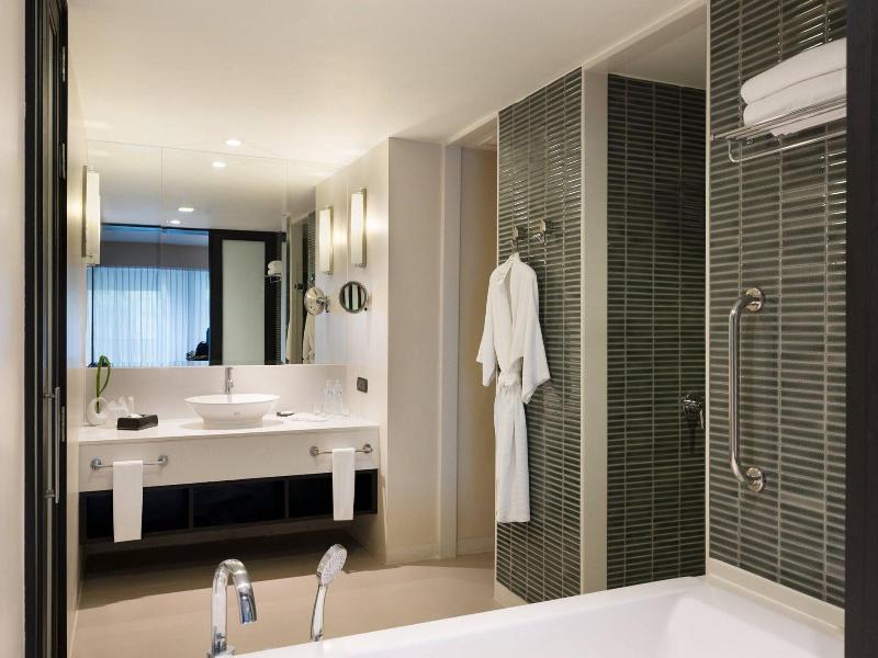 Le Meridien Chiang Rai Resort, Thailand - Oda