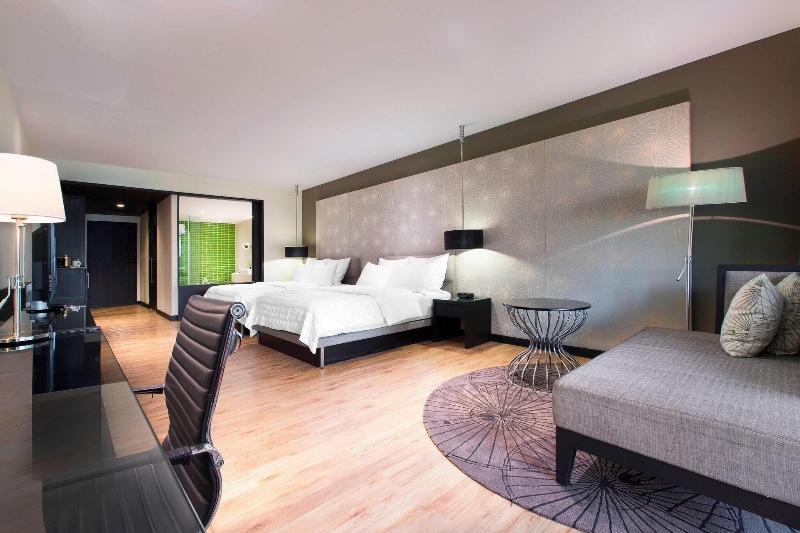 Le Meridien Chiang Rai Resort, Thailand - Oda