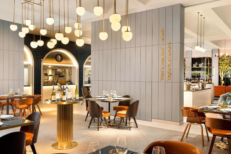 Le Meridien Chiang Rai Resort, Thailand - Restoran
