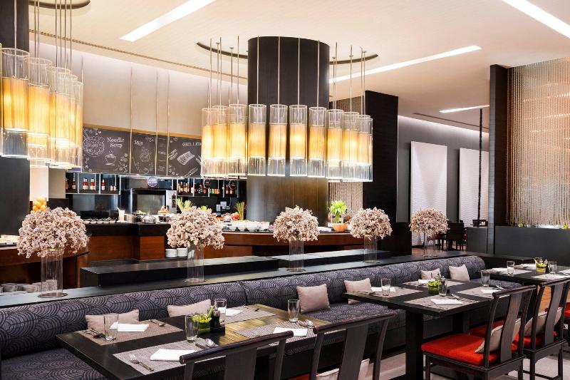 Le Meridien Chiang Rai Resort, Thailand - Restoran