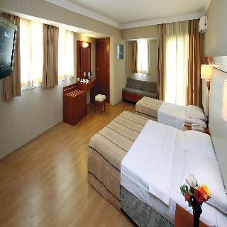 Julian Club Hotel fotoÄŸrafÄ±
