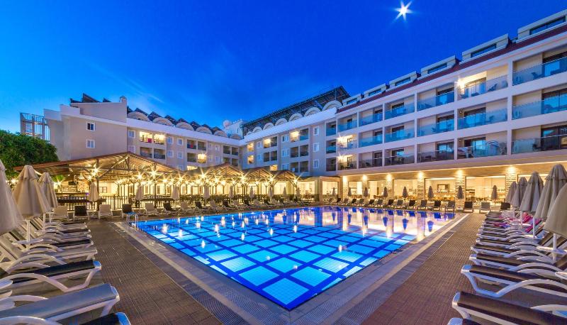 Julian Club Hotel - Havuz